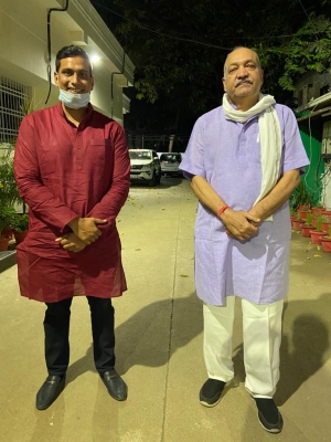 आकाश गंगा सब्जी मंडी शिप्ट होगा सुपेला थाना के पीने ग्राउंड में , महापौर यादव की कृषि मंत्री चौबे से सार्थक चर्चा