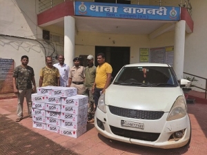 अवैध शराब पर पुलिस की कार्यवाही, कार से 17 पेटी मध्यप्रदेश की शराब जब्त