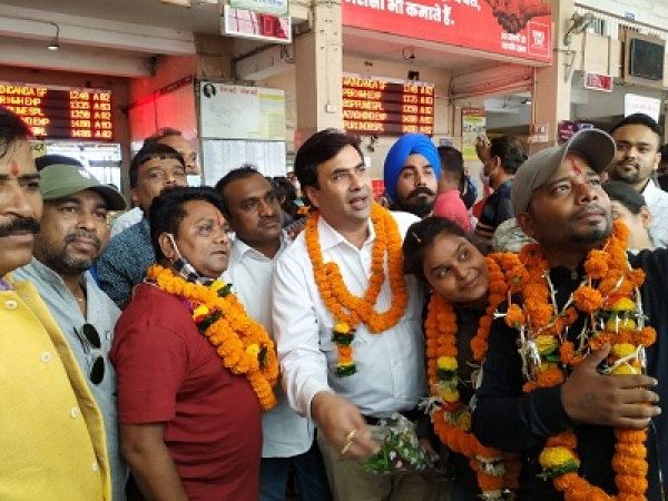 कुडो नेशनल चैंपियनशिप मे छग को 25 पदक दिलाने वाले का विधायक व महापौर ने किया सम्मानित