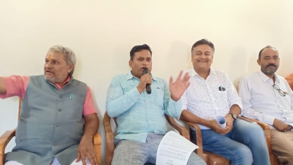 महंगाई से आम जनता त्रस्त केंद्र के मोदी सरकार मस्त- नीलू चंद्रवंशी