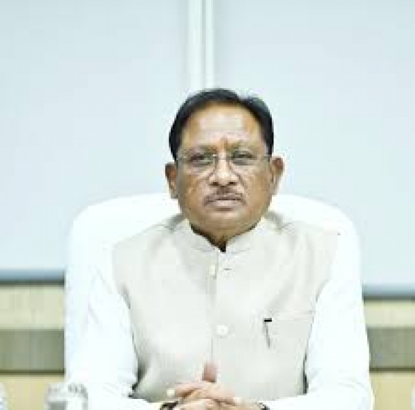 मुख्यमंत्री विष्णु देव साय ने प्राइवेट स्कूलों को बारकोड स्कैनिंग के लिए 7 दिवस की दी मोहलत