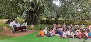 ग्रामीणों को शासन की योजनाओं का लाभ दिलाने कुहाढ़गांव एवं पालकी में लगा विशेष शिविर