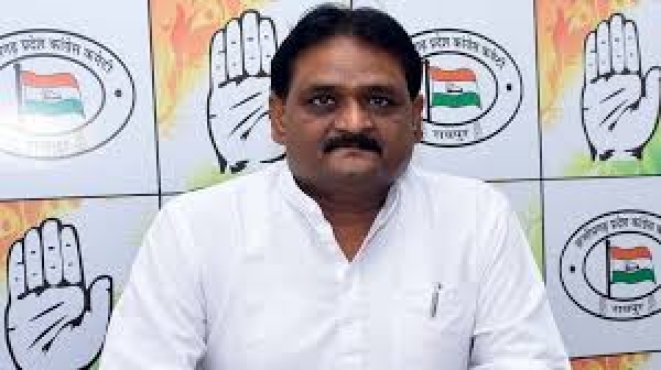 बिजली दरों में बढ़ोत्तरी पर कांग्रेस का हमला, सुशील आनंद शुक्ला ने कहा – &quot;महंगाई से जूझ रही जनता पर बिजली का डंडा&quot;