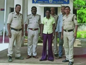 भीड़भाड़ बाजार में चोरी करने वाला आरोपी गिरफ्तार