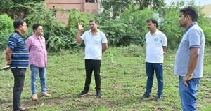 आयुक्त ने बीएसपी क्षेत्र के नाला एवं जर्जर भवनो का किया निरीक्षण