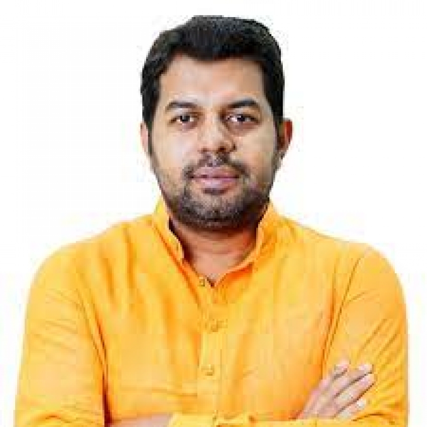 मनीष पाण्डेय ने अपना जन्मदिन वृद्धजनों एवं दिव्यांगजनों के बीच सादगीपूर्ण मनाया जन्मदिन
